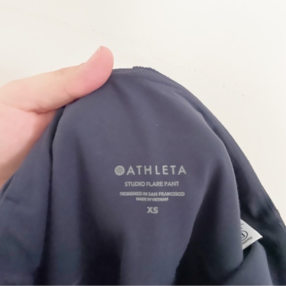 Athleta Studio Flare Yoga Pants Navy Blue Size XS - Picture 5 of 9